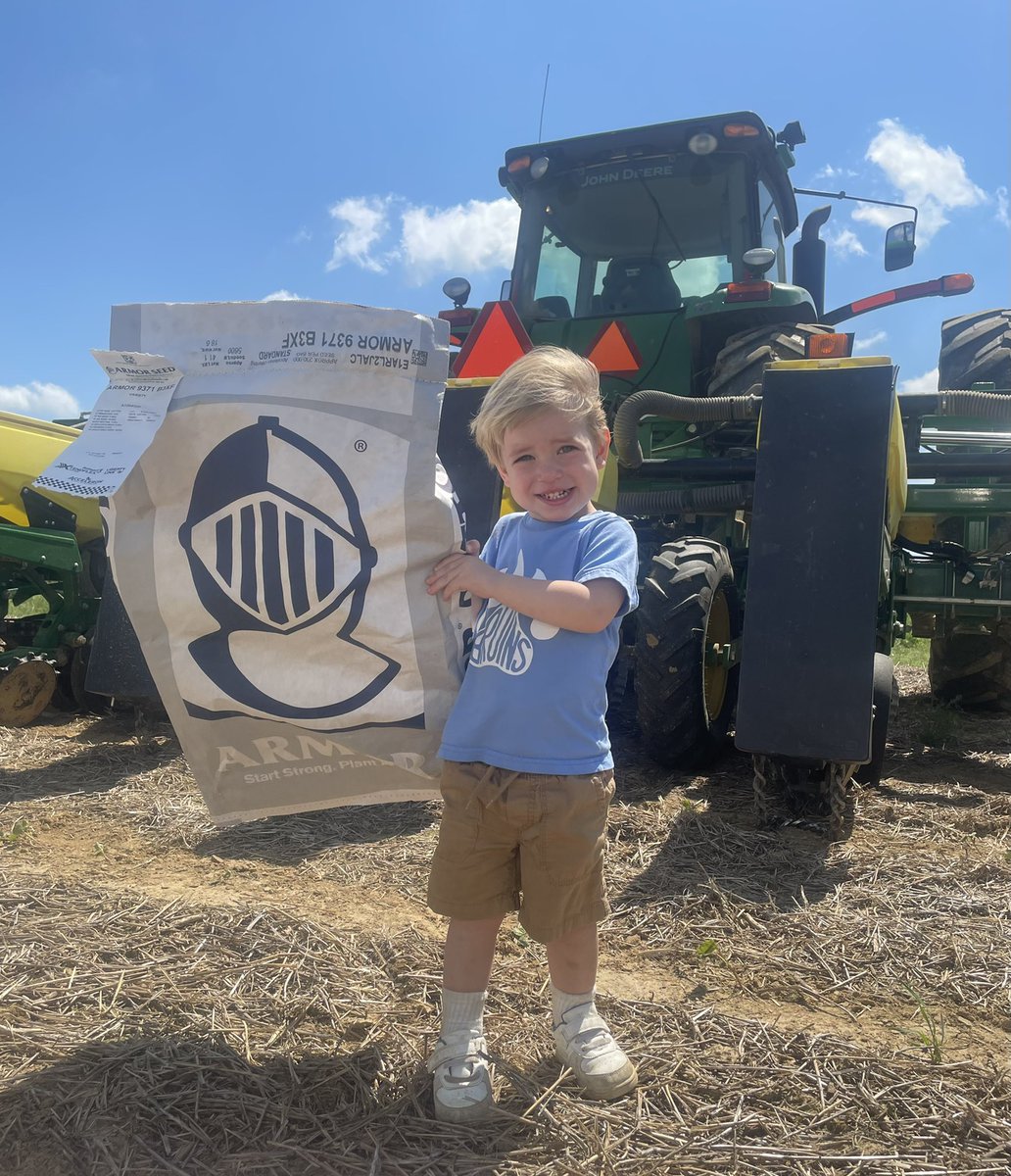 Future Armor Cotton grower!  <a href="/JordanEast8/">J EAST</a> <a href="/hannahpeast/">Hannah East</a> 
<a href="/ArmorSeed/">Armor Seed</a>