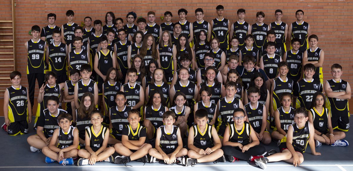 CDCdeArganda's tweet image. Si! Si! La primera foto del club! Y en los próximos días más noticias y fotos.