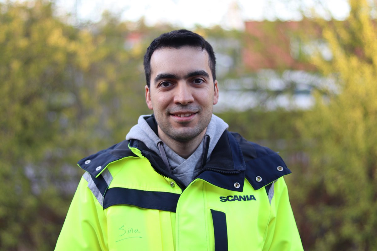 ­­Sina Sharif Mansouri aus dem Iran studierte von 2012 bis 2014 den englischsprachigen Master Automation and Robotics. In diesem Interview spricht er über seine Zeit an der TU Dortmund und wie das Studium sein Leben verändert hat. <a href="/ETudortmund/">etit_tudortmund</a> international.tu-dortmund.de/internationale… !B