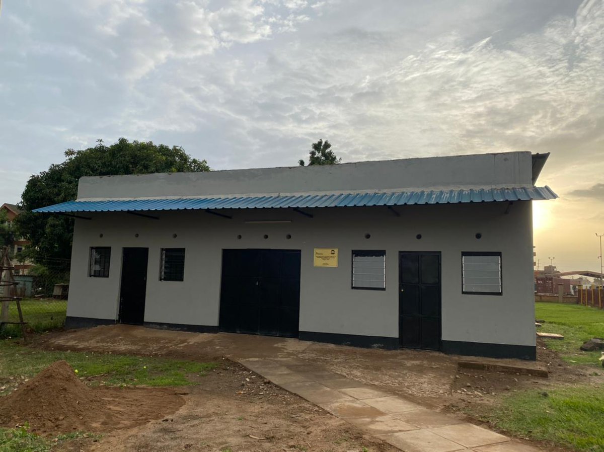 KEWASNET's tweet photo. Proper sanitation facilities at crowded border points help in preventing the spread of diseases such as #Covid_19. 
@WaterAidEA supported KEWASNET in setting up an ablution block at the Busia Border Post which will be launched on 31 May 2022.
Press Release:https://t.co/DGHwlnyA0Q https://t.co/GQEgx0bDs2