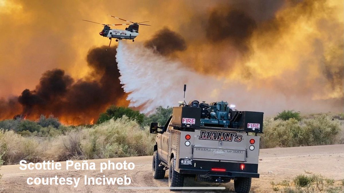 thesnowbirds's tweet photo. CH-47 Chinook T1 N404AJ has done great work on #LostLakeFire. 4AJ uses internal H₂0 tank, not Bambi Bucket. Underbelly doors allow precision drops similar to fixed wing tankers. Video story on Billings Flying Service tank design process here:
https://t.co/SQte5x2CRZ
#AZFire https://t.co/we5Ghact4t