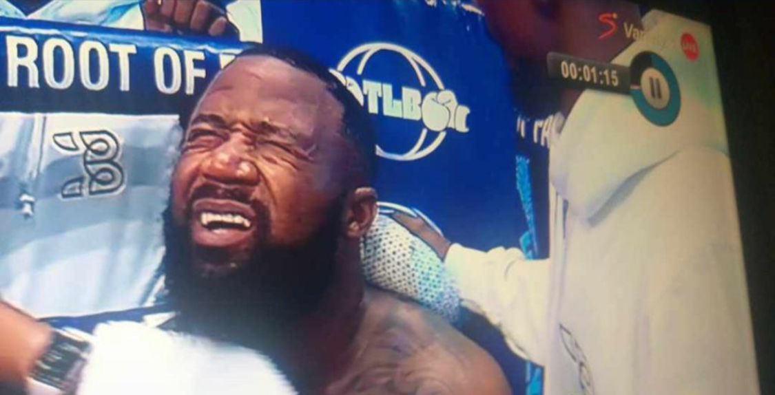 Commenter tweet media