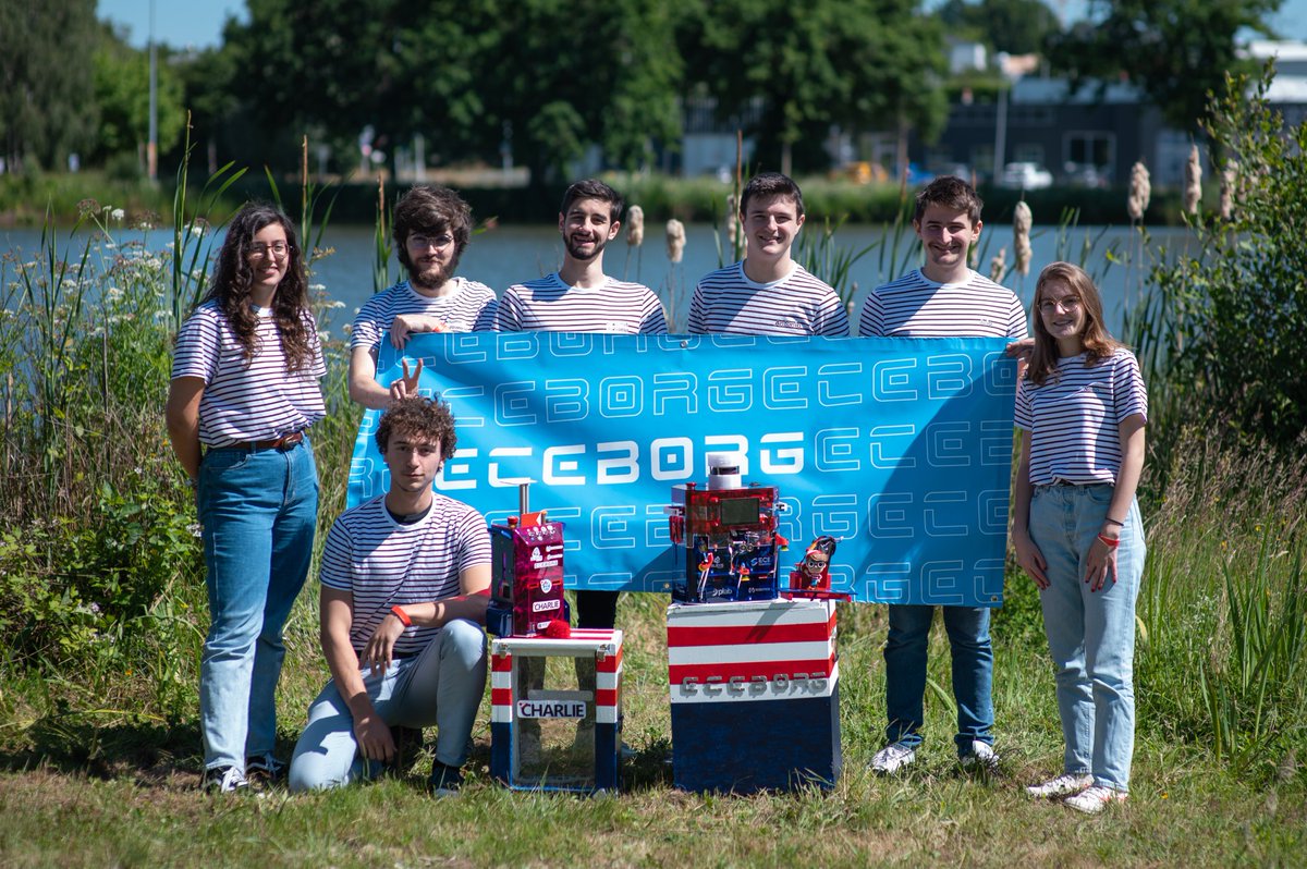 La coupe de France de robotique 2022 est terminée ! L'équipe <a href="/Eceborg/">ECEBORG</a> est arrivée 28ème de France. Merci à @IngenieursECE pour leur soutien et leur confiance. Merci à nos sponsors <a href="/ELSYSDESIGN/">ELSYS DESIGN</a>, <a href="/PIABUSA/">Piab</a>. Merci également à <a href="/PlaneteSciences/">Planète Sciences</a> et <a href="/CoupeRobotique/">Coupe de France de Robotique</a> pour l'organisation.