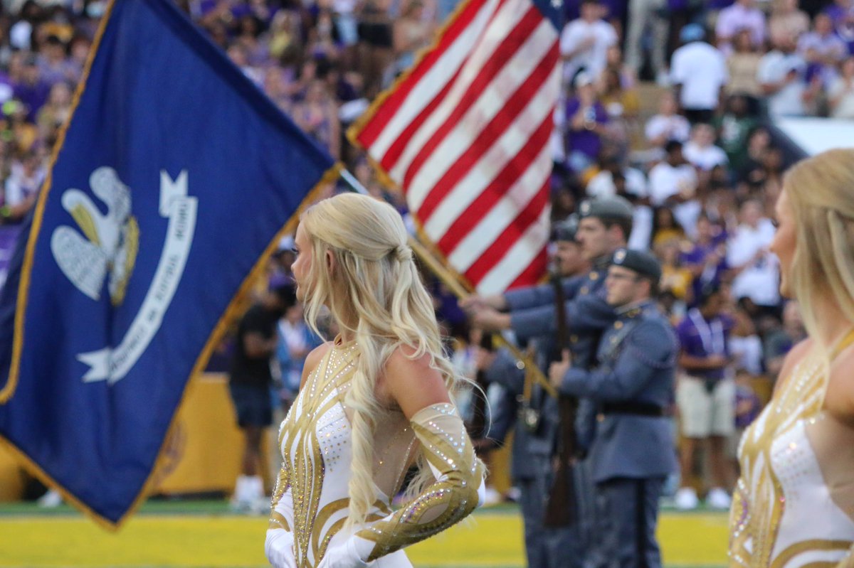 Thank you to all the brave men and women who’ve sacrificed for our country! 🇺🇸🤍 #MemorialDay