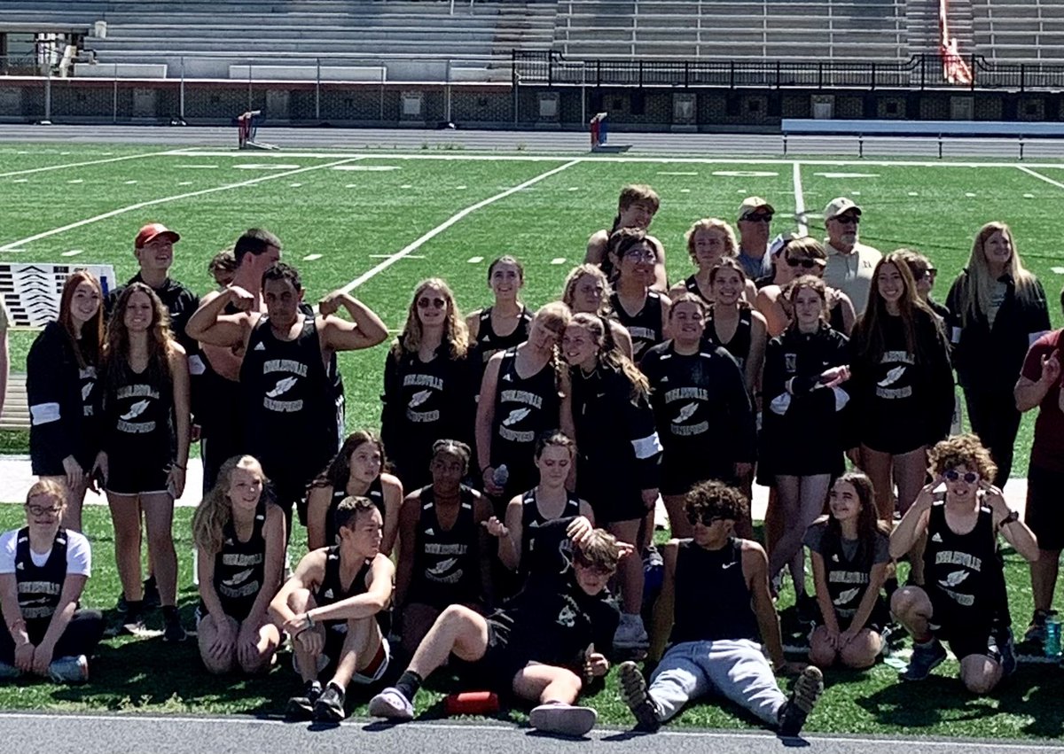 Jen_Morris2003's tweet photo. Way to Go Unified Millers.  This track team is headed to State!!!  Thank you to all the coaches.  This team came from last place to State!!! #Millers @MillersUnified @MillerNationAD @NobHighSchool @NobSchools https://t.co/v9v31ZYlkq