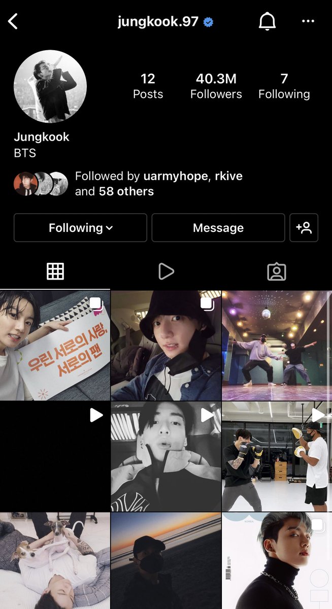 jkbun_'s tweet photo. JUNGKOOK DELETED ALL HIS POSTED ON INSTAGRAM??? JJK1 IS COMING OR WHAT?? https://t.co/9Jmixc4S0C