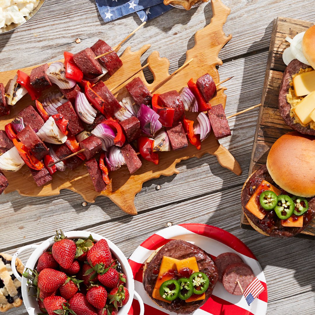 Today we're thankful to our military families and honoring those who made who've made the ultimate sacrifice for our country. Wishing you all a safe and beautiful Memorial Day.