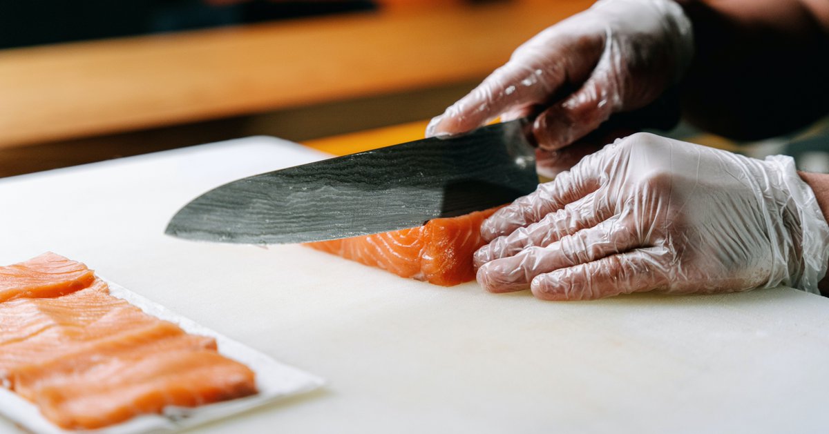 Soon, you'll have a little slice of heaven. Fresh salmon is our sincere promise.