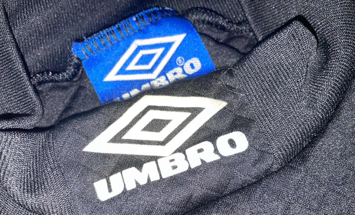 Our 1993 keeper shirt ⚫️⚪️

My favourite shirt of all time👌