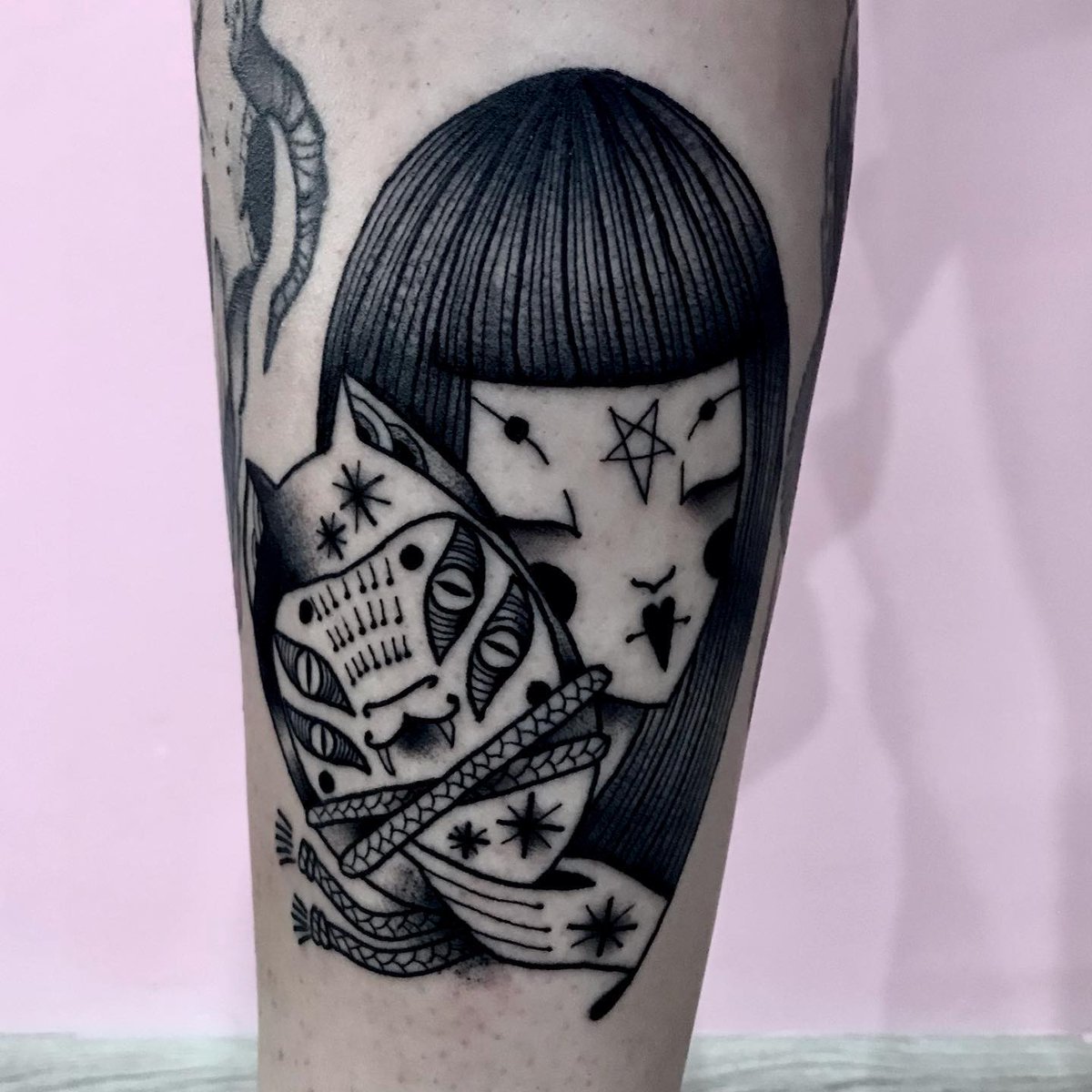 KNVRT3's tweet photo. Hey. It's not just NFT. Choose your "Nikot" and I will make you a unique tattoo without any additional charges!👇
https://t.co/K29I4OqtRg https://t.co/Ib9wRPcYuN