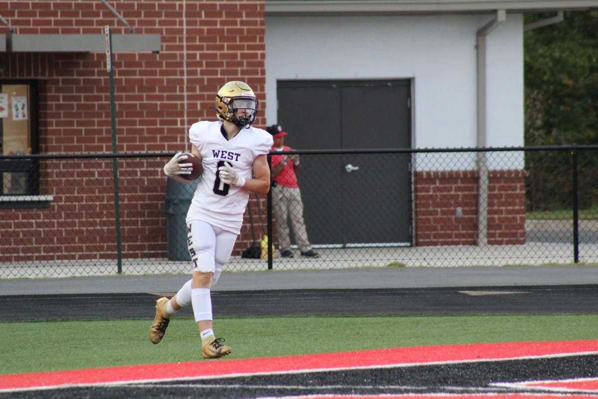 WestForsythFootball (@westforsythfb) on Twitter photo West Family,
Please keep <a href="/BraylanB4/">Braylan Bull</a> in your thoughts and prayers.
Heโs been diagnosed with Hodgkinโs Lymphoma and is currently undergoing chemo.
To learn more, go to his dadโs account, <a href="/thecoachbull/">Brian Bull</a>.
#WeGotYour6 West Family,
Please keep <a href="/BraylanB4/">Braylan Bull</a> in your thoughts and prayers.
Heโs been diagnosed with Hodgkinโs Lymphoma and is currently undergoing chemo.
To learn more, go to his dadโs account, <a href="/thecoachbull/">Brian Bull</a>.
#WeGotYour6