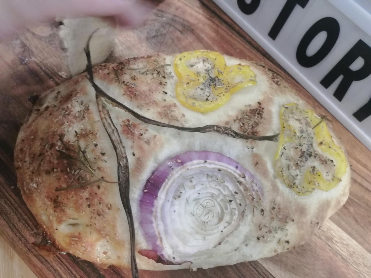 AlisonDikland's tweet photo. #LCCSLC The Switch Up in Bread: A Love Story - a savoury loaf using vegetables as flowers. Pretty and delicious. https://t.co/xzJigDsjky