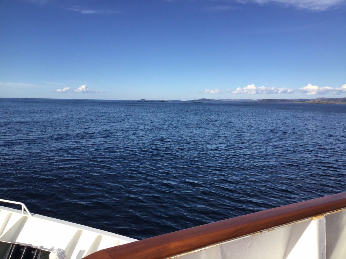 Feyenoor8195's tweet photo. Als je nu aan Piet Veerman denkt, hoef je nooit meer…#SailingHome https://t.co/nBHA8hKJZA