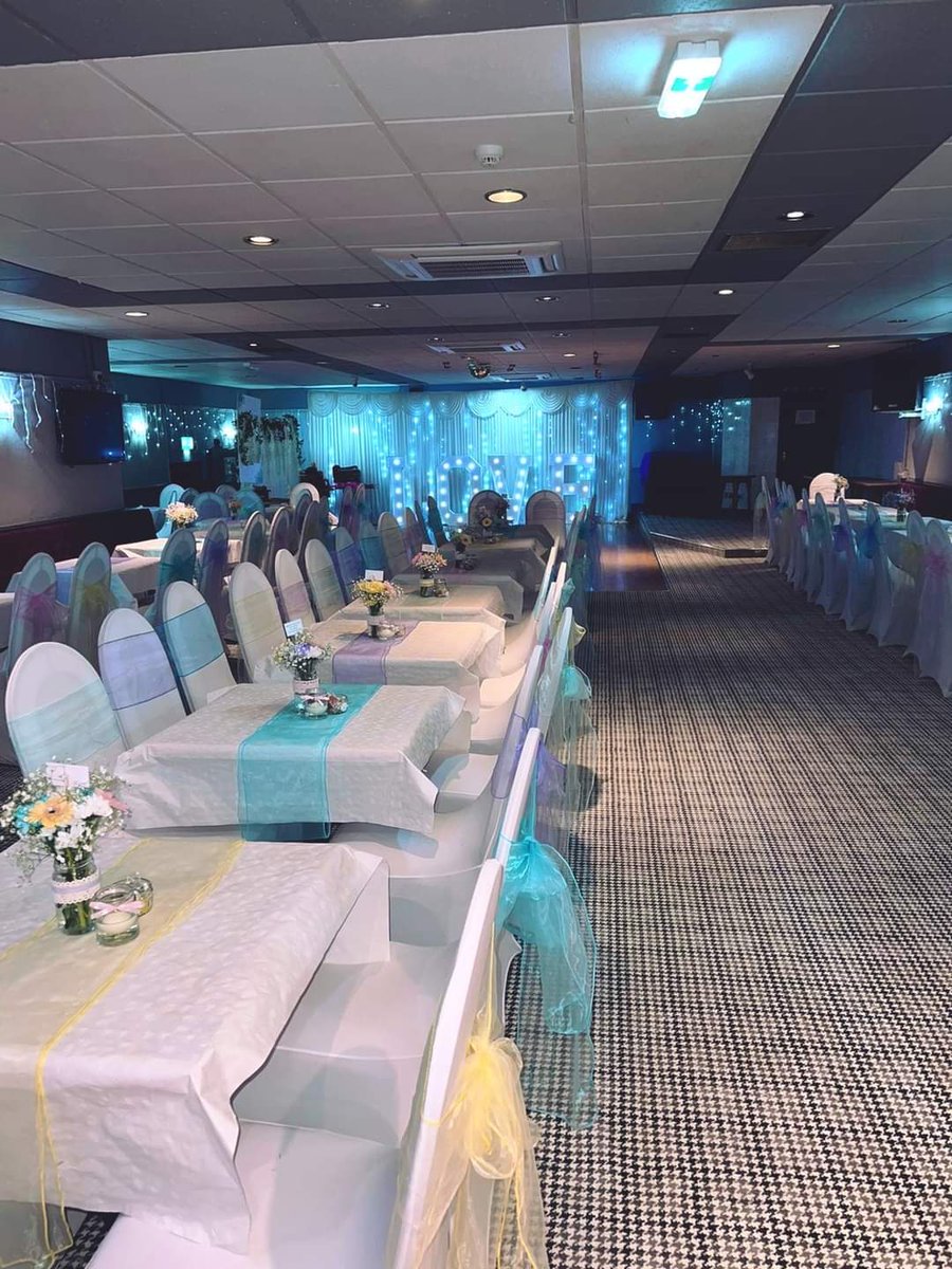 TheRuncornWarmy's tweet photo. A wedding we had recently. Absolutely stunning! ๐ค
(Please note: all decorations/balloons are not provided by the club)
#wedding #weddingparty #runcornfunctionroomhire
#thewarmy #functionroomhire #theruncornwarmemorialclub https://t.co/ZWbSPSbOr2