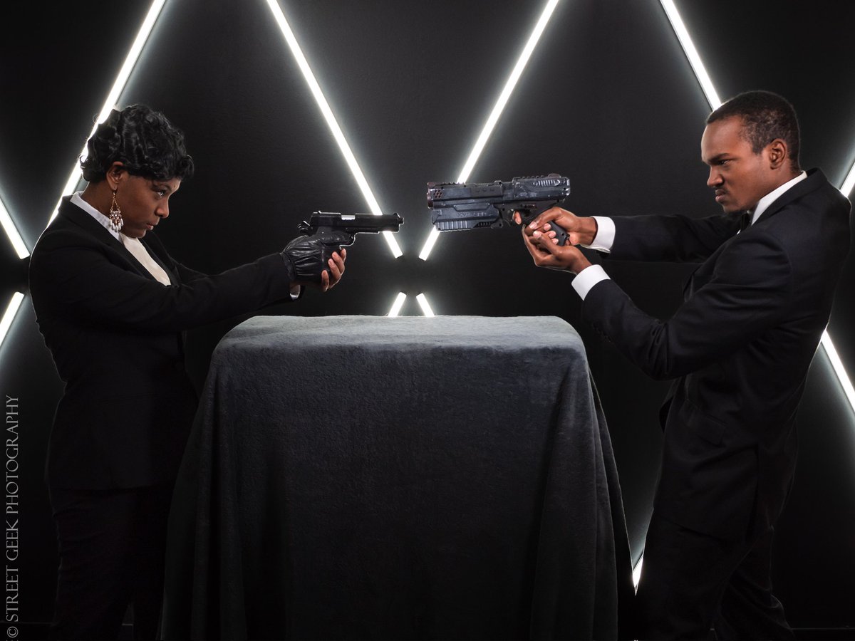 GreyWolf7880's tweet photo. Death L-OO7-P
🔄🧔🏾💥🔫👩🏾‍🦱💥🔫🧔🏾💥🔫👩🏾‍🦱🔄
@DBakaba @mitmitman @BethesdaStudios #Deathloop @deathloop #DeathloopCosplay #Deathloopgame #ColtVahn #ColtVahnCosplay #JuliannaBlake #Julianna #JuliannaCosplay #JuliannaBlakeCosplay https://t.co/1aUbsw2d19