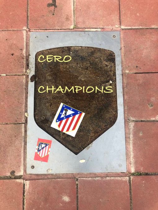 bardon_david's tweet photo. @tjcope Cuentan que hay imagenes de @thibautcourtois arrancando la placa! #Courtois #placa #RealMadrid #Atletico https://t.co/dpGJNK4ELh