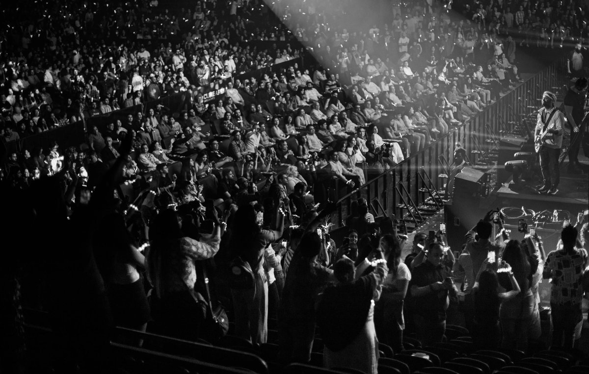 arijitsingh's tweet image. Thank You Washington DC and New Jersey ….
Looking forward tk Vancouver , Seattle and Phoenix this weekend …