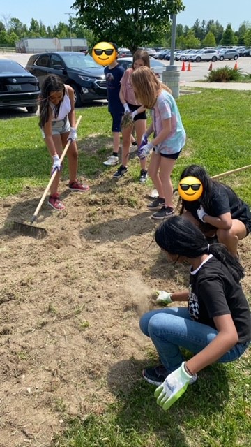 Ms. Rose tweet media