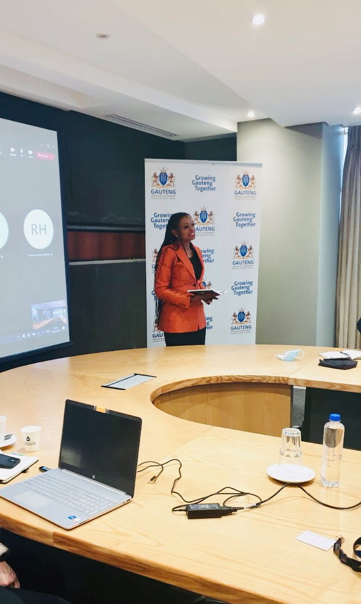 Excited to make the public-private partnership between <a href="/GPDRT_/">GP Roads and Transport</a> , MEC <a href="/JacobMamaboloSA/">MEC Jacob Mamabolo</a> Transport Authority for Gauteng (TAG) &amp; MCA official today! This #MoU allows us to unlock the potential of green, micro &amp; e-mobility for Gauteng. 

#PPP #EV #smartmobility #transport #Gauteng