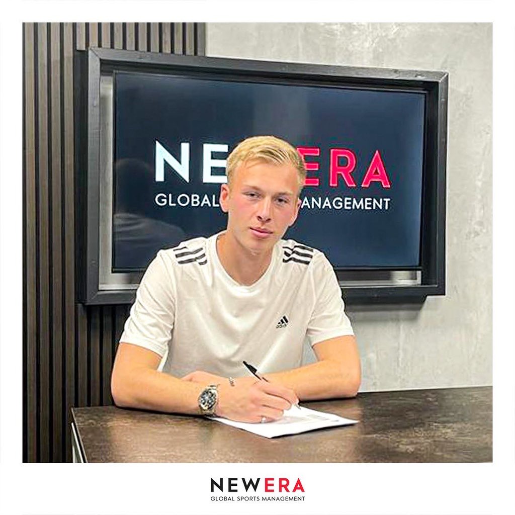 NewEra_GS's tweet photo. Congratulations to Matt Cox of @BrentfordFC who has signed a deal with @adidasfootball 🤝

#mattcox #brentfordfc #adidasfootball #neweraglobalsports https://t.co/7qSpmtidJW