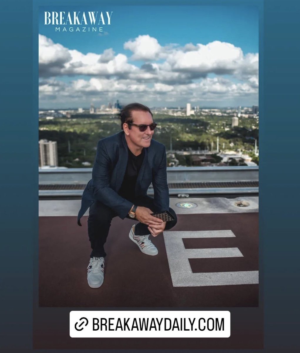sfinninc's tweet photo. @BreakawayDaily 👌🏽 #magazine https://t.co/eDOhJagPWT