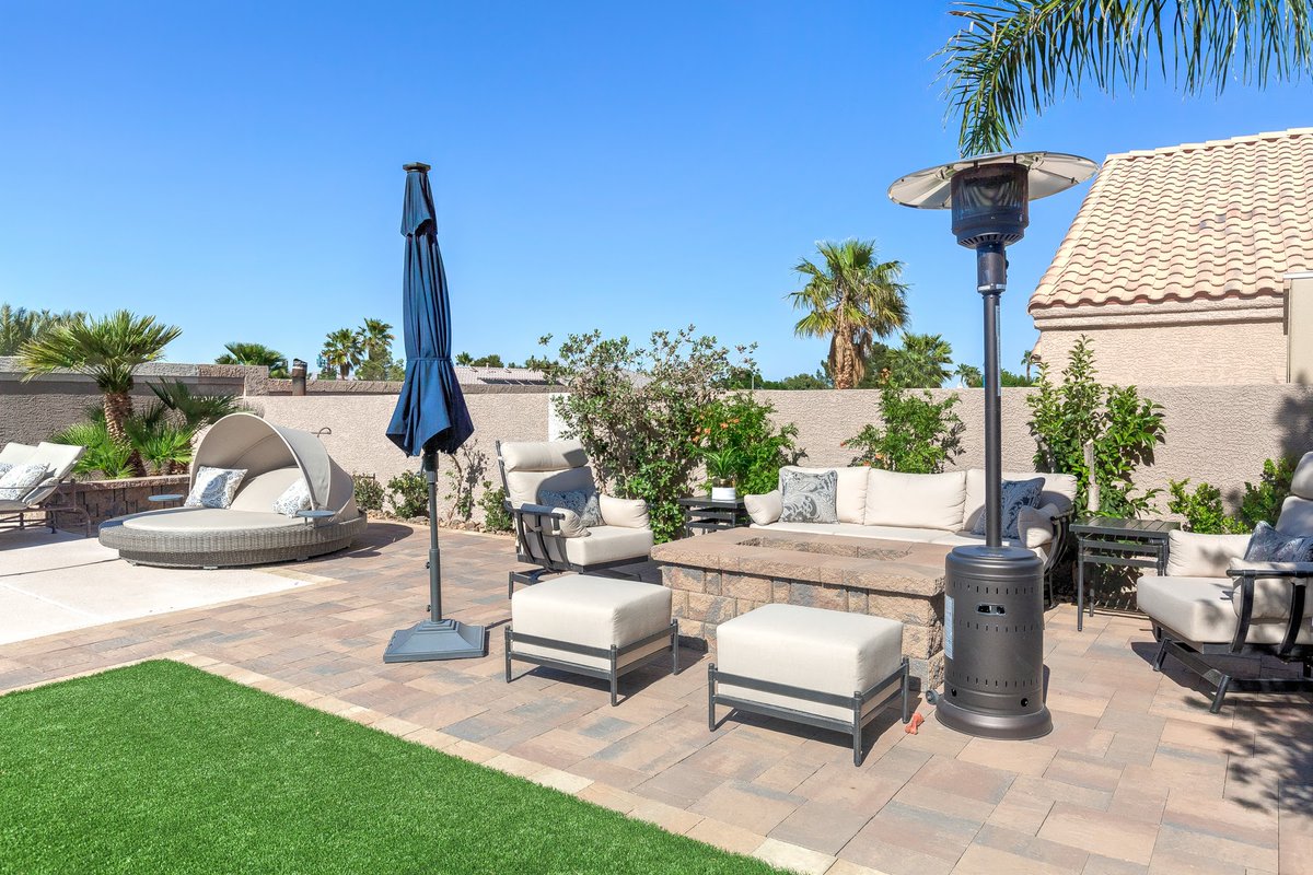 RCRdigital's tweet photo. Pools and patios help sell homes! I can highlight these for you on your listings! #bestrates #fastturnaround #realestatelasvegas https://t.co/rqkFjKy20N