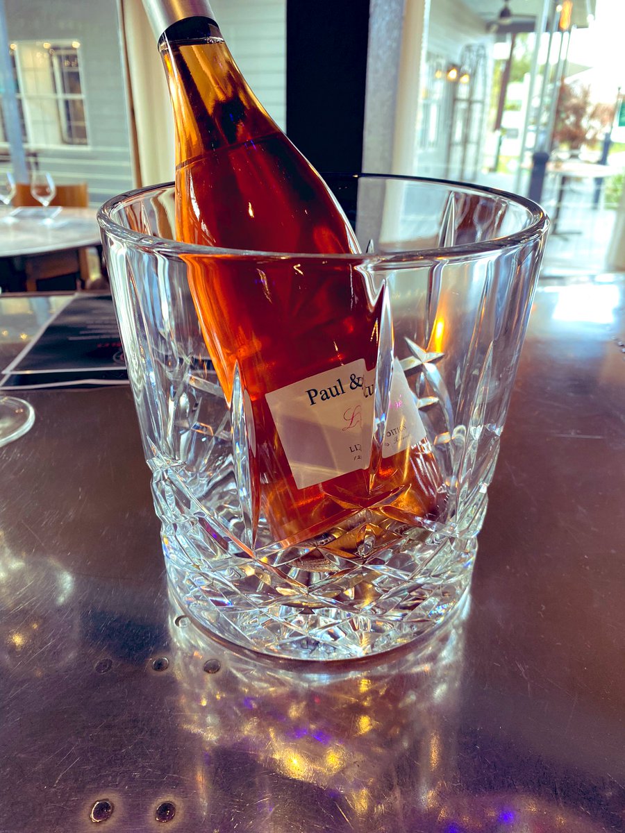 TperezWine's tweet photo. All about #ROSE today with https://t.co/5KOYLqXJFd @planeandlevel
.
.
.
#winelover #tapasbar #oldtownspring #texas #thewoodlands #woodlandsfoodies #springfoodies #kleinfoodieclub #thewoodlandsspringfoodiegroup #springwoodlandstomball #houstonfood #houstonfoodie #wine #sommelier https://t.co/vfpEESuft8