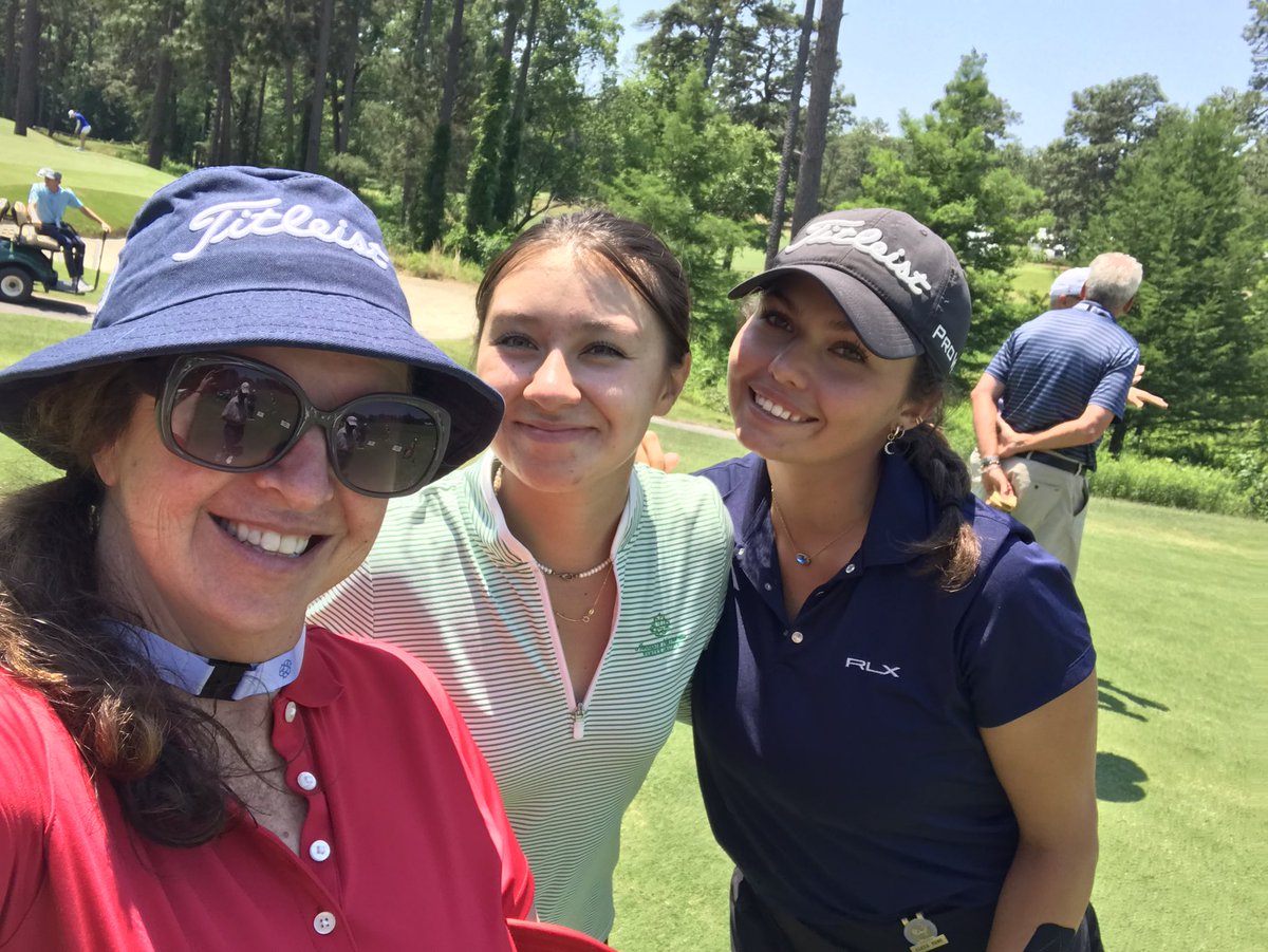 ANNCAIN_'s tweet photo. Next generation! #AnnaDavis #AlexaPano #uswomensopen https://t.co/UC8sCvrAKV
