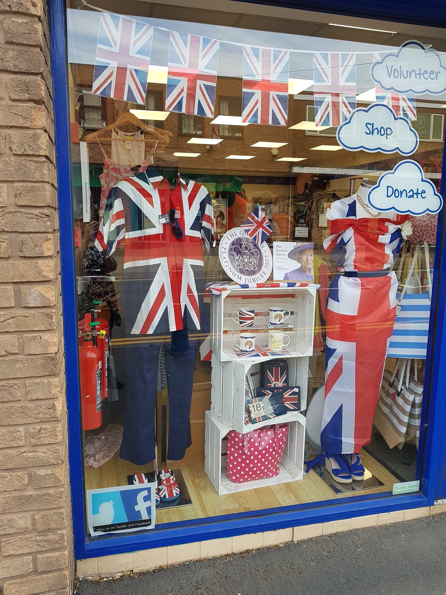 #mindblaby are ready for the Jubilee.
Our opening hours this week are:
Monday, Tuesday &amp; Wednesday 9-5
Thursday &amp; Friday 10-4
Saturday 9-5
Plenty of quality stock in store come and visit us and get your summer bargains.
#jubilee #mymindshop #summer