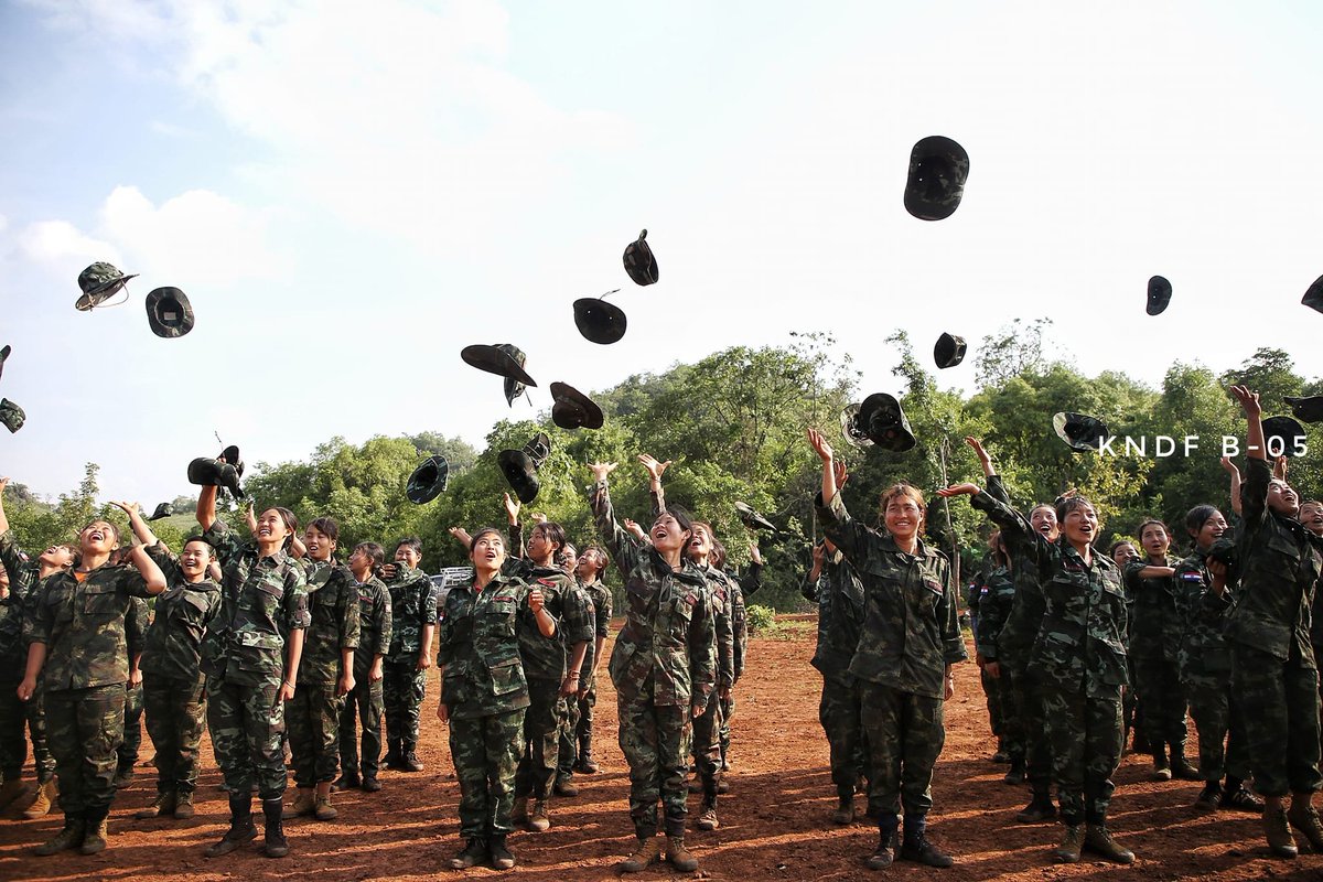 Myanmar_Now_Eng's tweet photo. More than 60 women attended The Karenni Nationalities Defence Force (KNDF) Battalion 5's training course for Female Special Forces, held this month in Karenni State (Kayah State).
More at https://t.co/3TGbCWKvqr
(Photos: KNDF Battalion 5)
#WhatsHappeninglnMyanmar https://t.co/coiOZ8SoVw