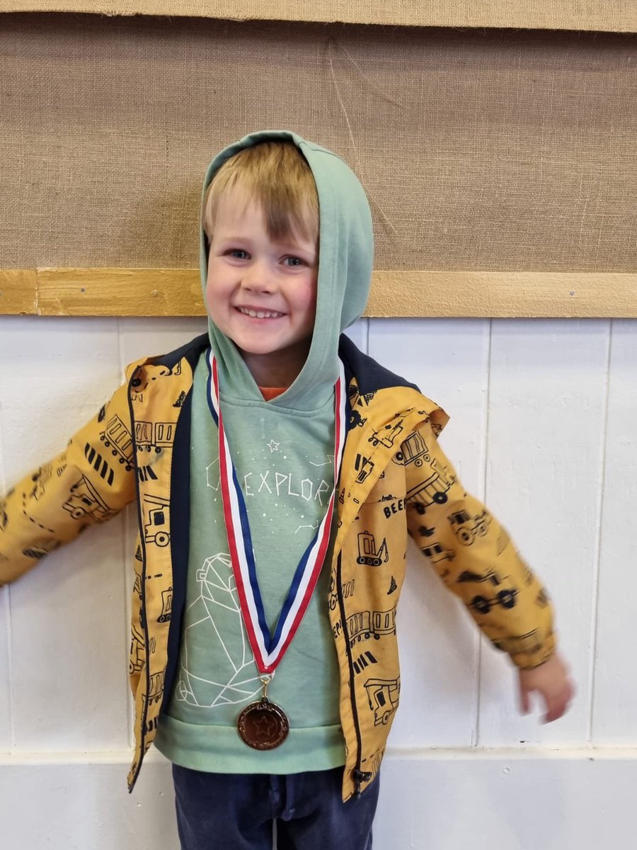 ChampKidCamp's tweet photo. ❤️ We loved Day 1 💙

Even if it did rain most of the day, we made the most of the indoors and snatched any opportunity to get outside. 

We even managed to get a dance specialist to come into camp and bust some moves, the children loved it. 

See you all tomorrow https://t.co/VXV3TVDgdC