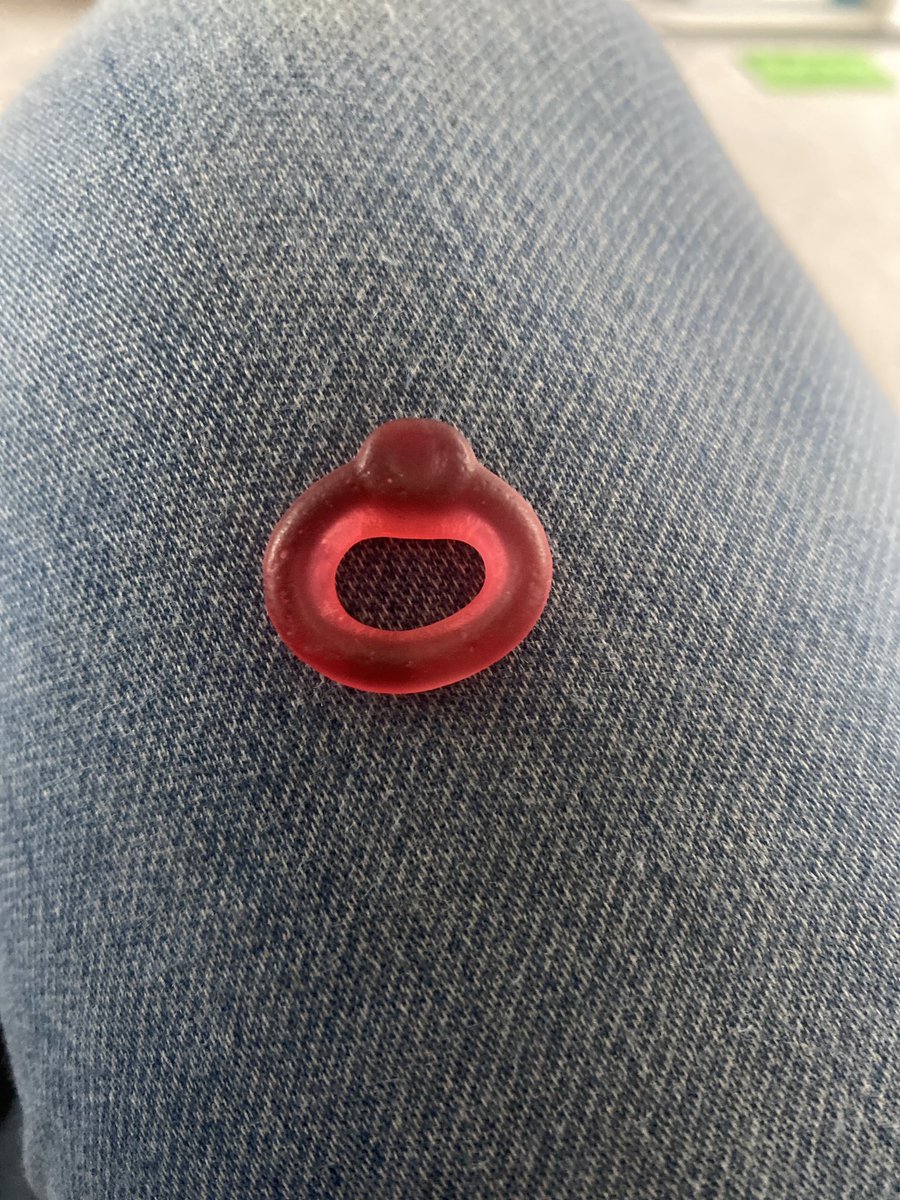 Jonnybirch9's tweet photo. @HariboUKI_ before I let the kids eat it. Is this rare 1 coloured ring worth a few bob or not 🤑 https://t.co/LS5NMQggso
