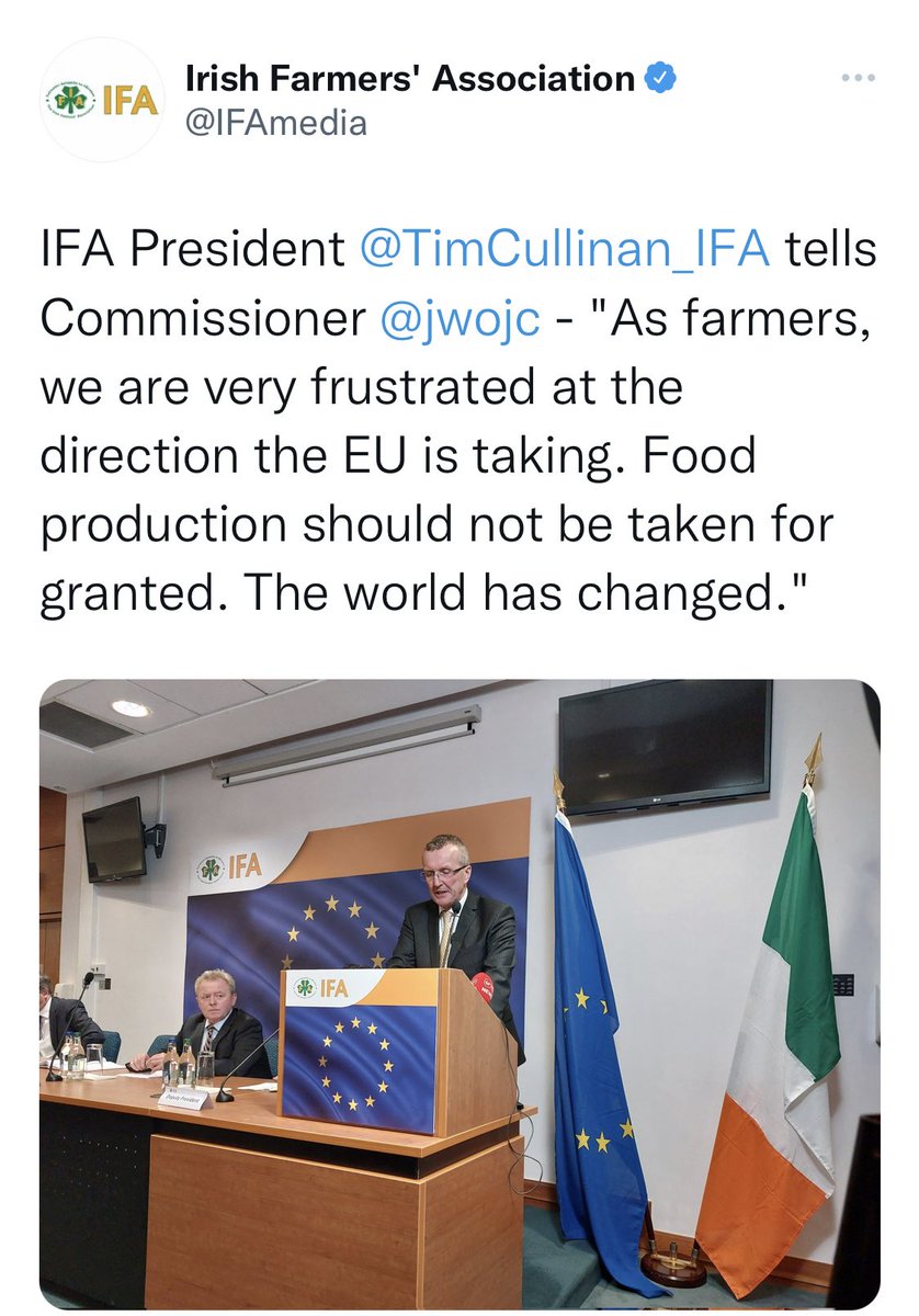 ShaneMcAuliffe1's tweet photo. Farmers are frustrated say the 3 men at the top table with the Commissioner who got a pay increase totalling €56,000 a month ago. Yes @brianrushe81 @TimCullinan_IFA I’m sure you know all about farmers frustrations alright https://t.co/1UbkUwhApT