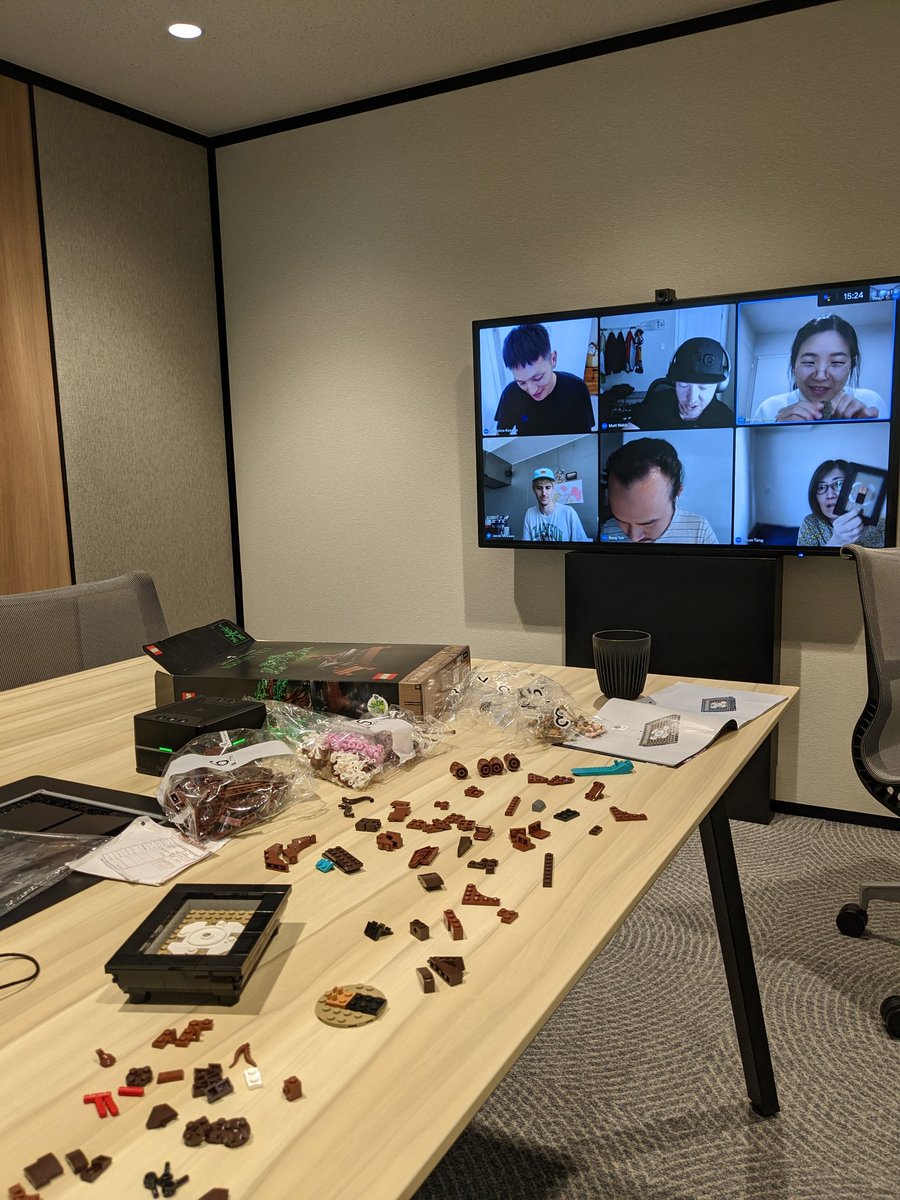 MingWeiChan1's tweet photo. Lego workshop today, gotta train those creative juices somehow... https://t.co/WKhMCzE6VC