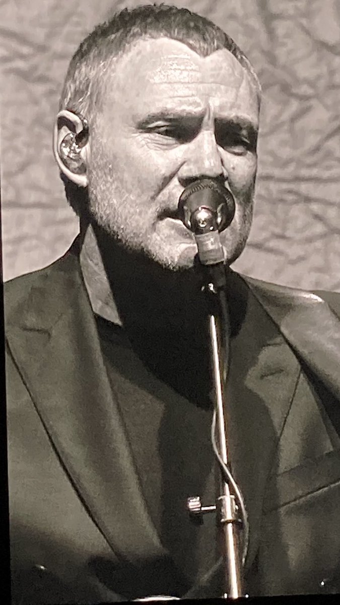 truan1983's tweet photo. Absolutely cracking performance last night @DavidGray at the Motorpoint Arena in Cardiff  👏. We’ve Waited so long for this day and it was so worth it. Thank you for such a special evening ❤️ https://t.co/wM7yxHstBy