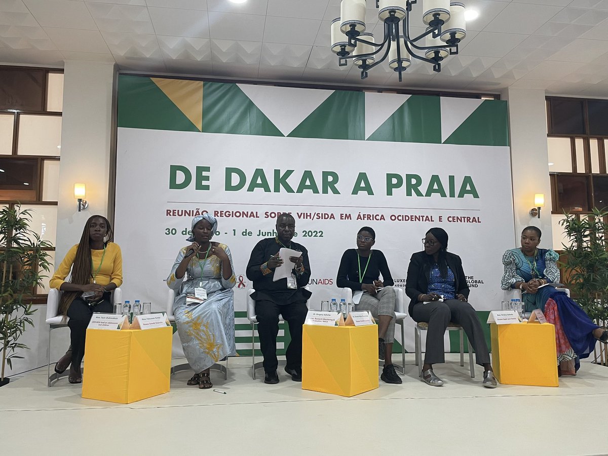 Hélène Roger (@roger_helene) on Twitter photo En direct du sommet de haut niveau de Praia : session sur les enfants et adolescents vivant avec le VIH avec Fatoumata et Adjovi du réseau <a href="/GrandirEns_Vih/">Réseau Grandir Ensemble (VIH pédiatrique Afrique)</a> En direct du sommet de haut niveau de Praia : session sur les enfants et adolescents vivant avec le VIH avec Fatoumata et Adjovi du réseau <a href="/GrandirEns_Vih/">Réseau Grandir Ensemble (VIH pédiatrique Afrique)</a>