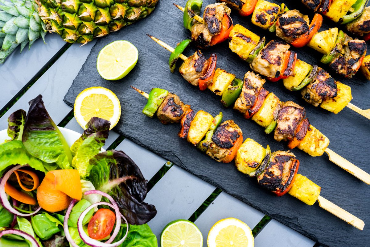 #NationalBBQWeek has arrived! ☀️ 

Check out these incredible Pork, Pineapple and Pepper skewers using our Piri Piri marinade glaze - available in 2.5kg and 10kg

FREE allergen labels and wipe clean counter tickets included! 
☎️ 01772 282834