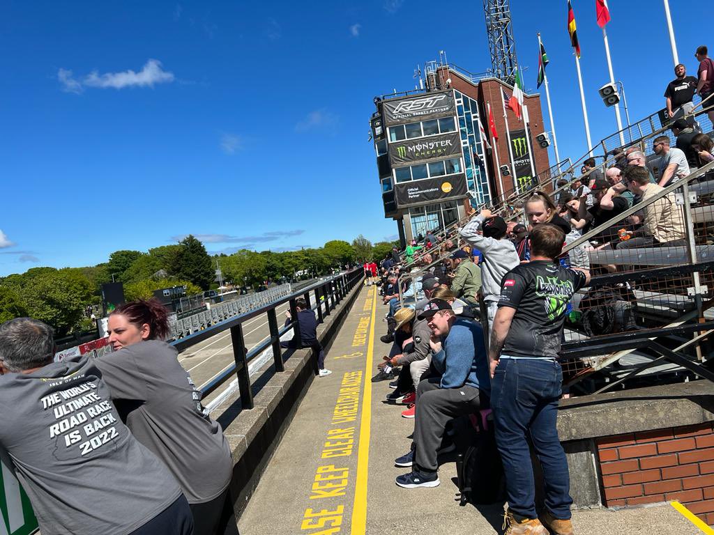 SFR Fire Team tweet media