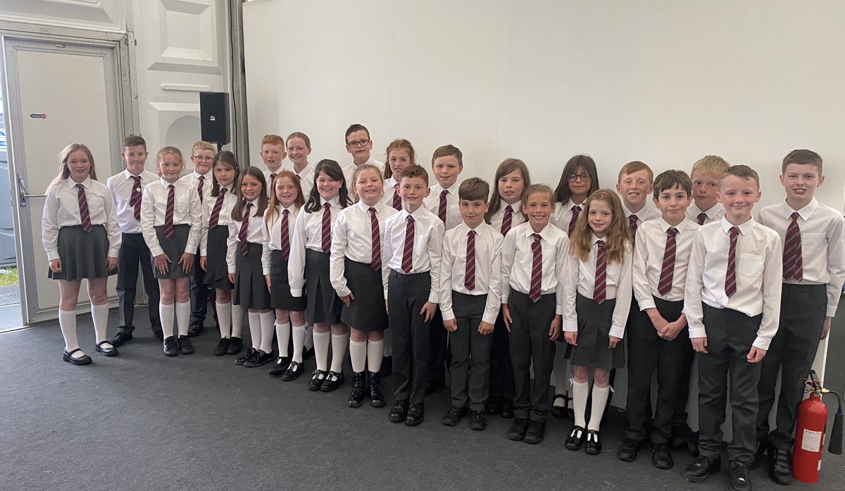 Ysgol Gymraeg Gwenllian tweet media