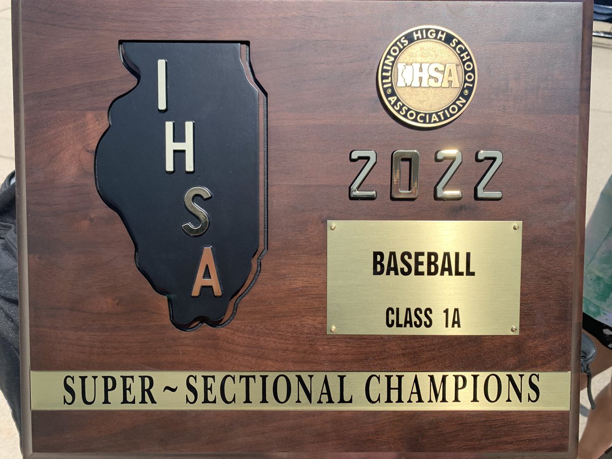 The Cru are heading to STATE!!  Won 12-1 against Sterling Newman. <a href="/TomDurdan1/">Tom Durdan</a> 3-3, <a href="/Julian1717__/">Julian Alexander</a> <a href="/mitre_sam/">Sam mitre</a> <a href="/charliemullen06/">Charlie Mullen</a>, K Davis all w/ 2 hits also!! <a href="/TaylorWaldron35/">Taylor Waldron</a> throwing a pitching gem as well. Game Friday 10am at Dozer Field. Letsssssss goooo <a href="/4Marquette/">MARQUETTE ATHLETICS</a> @PBRIllinois