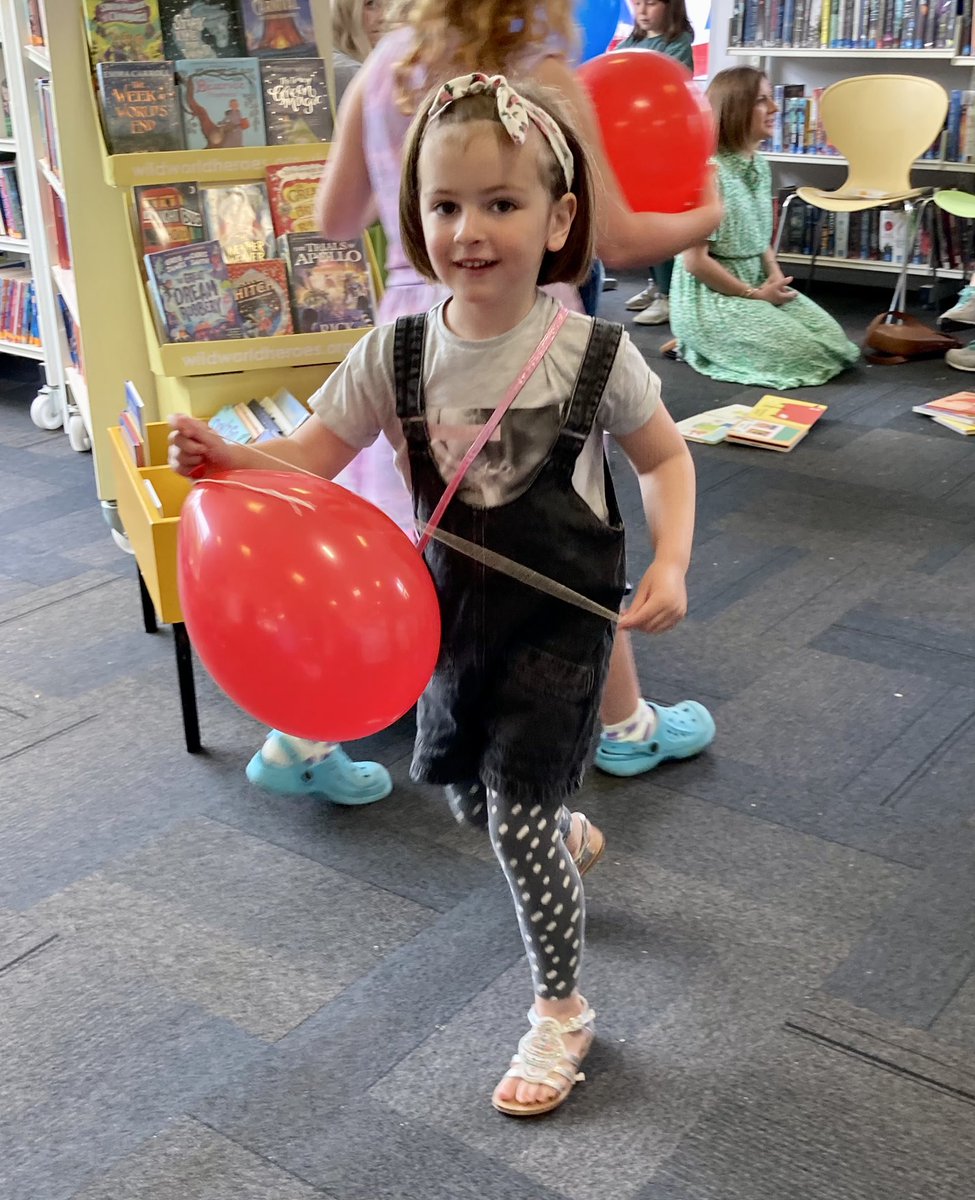 Fairwater_Hub's tweet image. Jubilee party

We had a lovely early jubilee party with food, balloons, chat and music. Thanks to everyone who came along and to our local Fairwater Co-op and Tenancy Support who donated sandwiches, pop and crisps. #JubileeCelebration #libraryparty @coopuk #tenancysupport