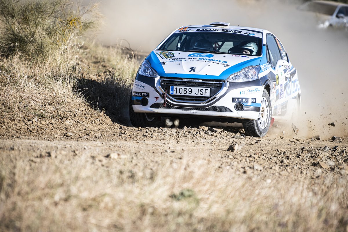 🟠⚫️ Alfonsín y Blanco se estrenan en lo más alto 👏👏 <a href="/CERT_Rallycar/">Campeonato de España de Rallyes de Tierra</a>
copa2rm.com/2022/05/30/alf…