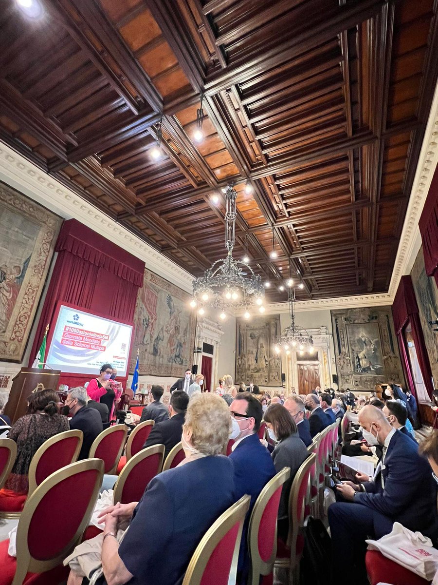 FNInfermieri's tweet photo. Giornata mondiale della #sclerosimultipla, #FNOPI presente oggi con il consigliere @luigi_pais.
Illustrati 3 documenti aggiornati:
- agenda della SM al 2025
- barometro della SM
- carta dei diritti del malato
#sm #1000azionioltrelasm #connectingms #WorldMSDay https://t.co/1RaknFegjj