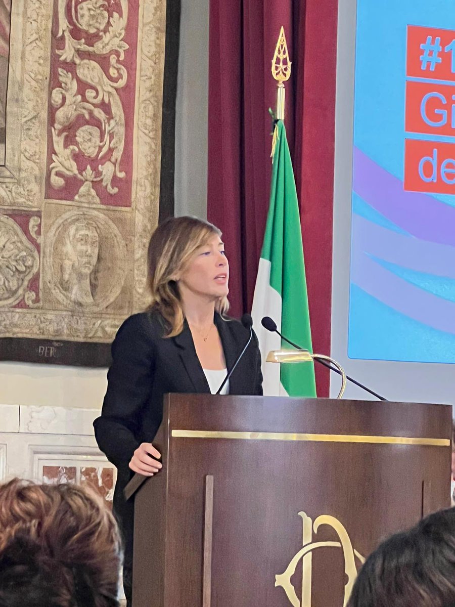 FNInfermieri's tweet photo. Giornata mondiale della #sclerosimultipla, #FNOPI presente oggi con il consigliere @luigi_pais.
Illustrati 3 documenti aggiornati:
- agenda della SM al 2025
- barometro della SM
- carta dei diritti del malato
#sm #1000azionioltrelasm #connectingms #WorldMSDay https://t.co/1RaknFegjj