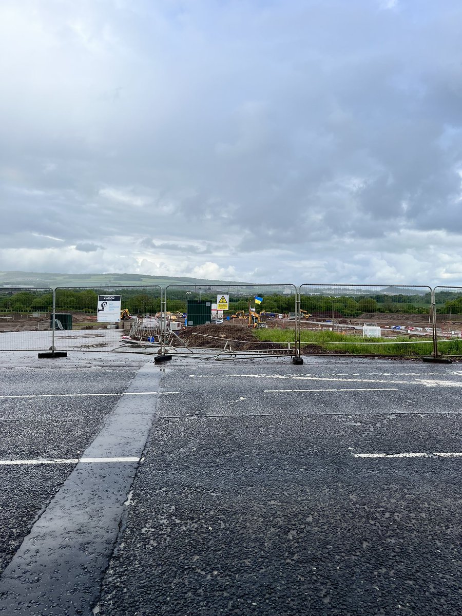 xoxxAshbashx's tweet photo. Is there a bit of green space left that you haven’t approved more houses to be built on?! @midgov @scotgov @ScotGovFM #byewildlife https://t.co/aY2zSKl6eC