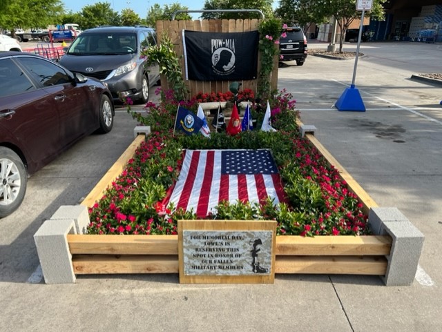 This #MemorialDay and every day, we honor the heroes who gave the ultimate sacrifice for our country. Please join our stores as we save a place for the fallen, and at 3 p.m. local time for the National Moment of Remembrance.