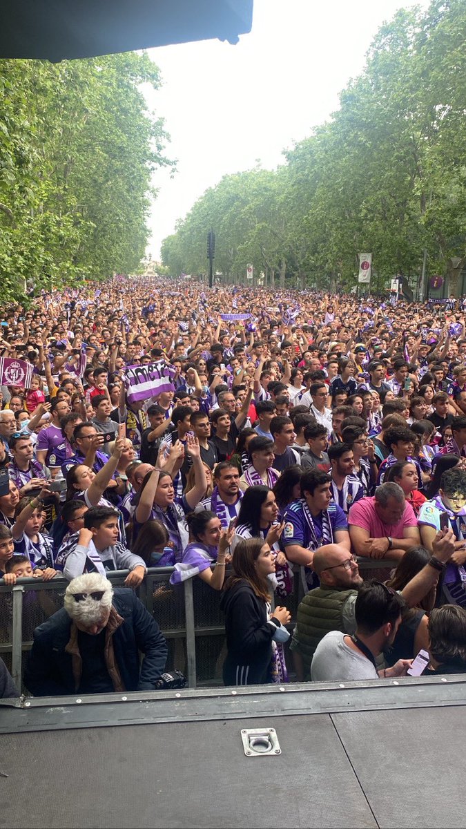 Aupa Pucela! 🙏🏻💪🏼💜 Um ano para recordar! #SomosdePrimera