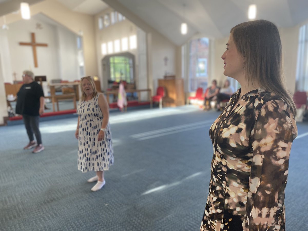 anthemvoices's tweet photo. Singing with friends is just the BEST! 🎶

And we can’t wait to share our joy with you on the 11th June at the @DormstonCentre 🤩🌟

Get ready for hits from The Beatles, Robbie, Lady GaGa &amp; MORE! 🎟 2.30 &amp; 7.30! Get your tickets quick before it’s too late! https://t.co/nGnQGtfGyj https://t.co/KaRdJaMxMH