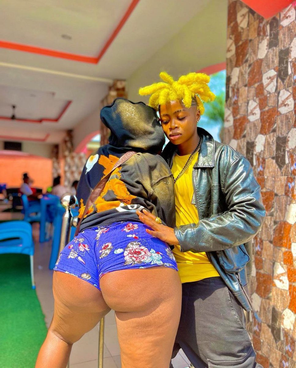 BootyBouncee_'s tweet photo. Girls love 💕 girls 👧

#Papaya Nengi Sabinus https://t.co/A18HFl8EsH
