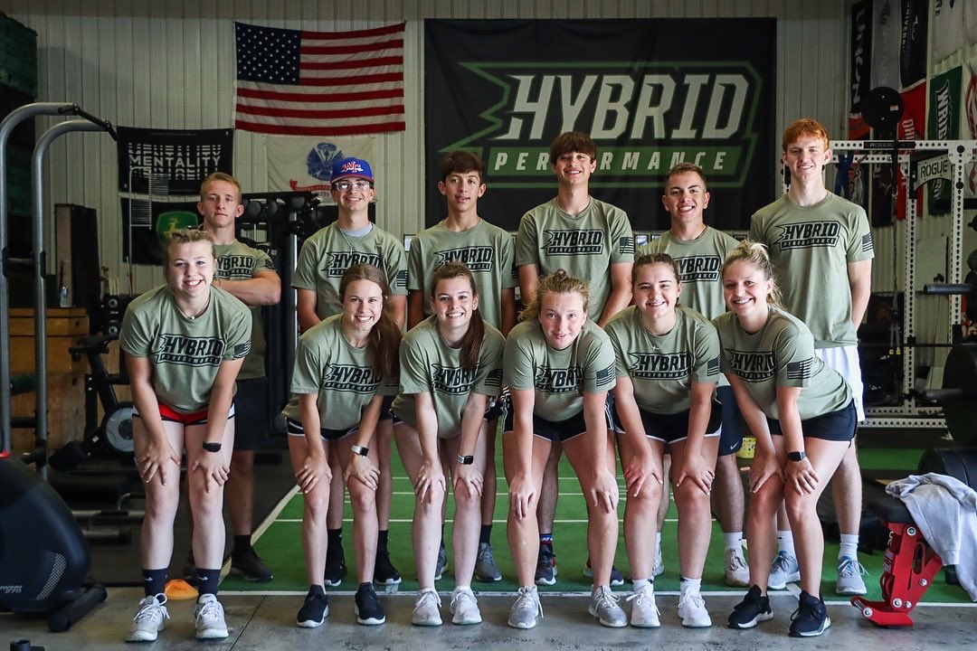 HYBPerformance's tweet photo. 🇺🇸“MURPH” ‘22 ✅ Thank you to all who came out and participated today! Special s/o to @harris33sarah for the content. More to come!

#HybridAthlete 
📸: @harris33sarah https://t.co/TjrckLwu7y